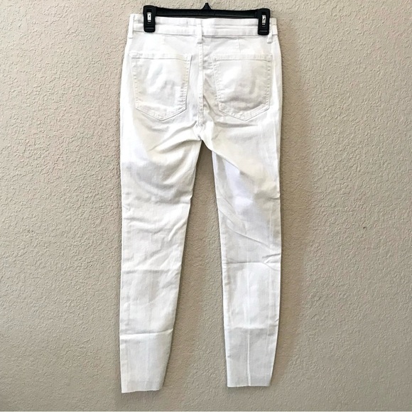 Free People Jean Pin Tuck Pant Mid Rise Skinny Leg Step Hem Cream Neutral NWT 27 - Picture 3 of 10